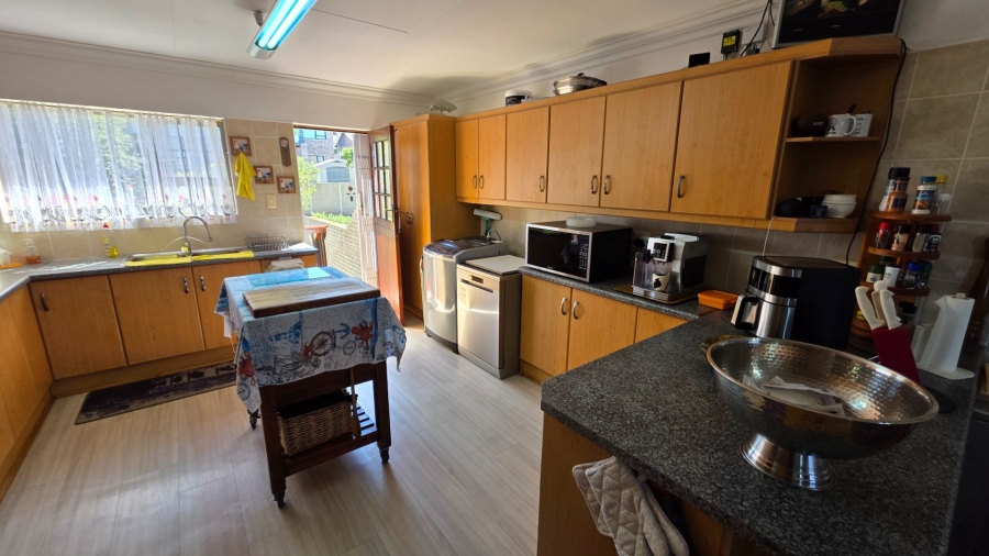 3 Bedroom Property for Sale in Dana Bay Western Cape